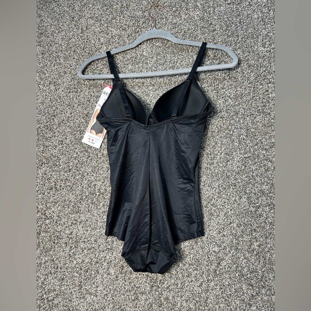 NWT RED HOT by SPANX Cupped Panty Bodysuit Size Small - Picture 5 of 7